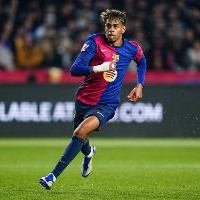 爆点！亚马尔成功过人达到100次，本赛季五大联赛首人