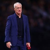 队报：德尚本周三前往美国，现场观看巴黎对阵皇马的世俱杯半决赛